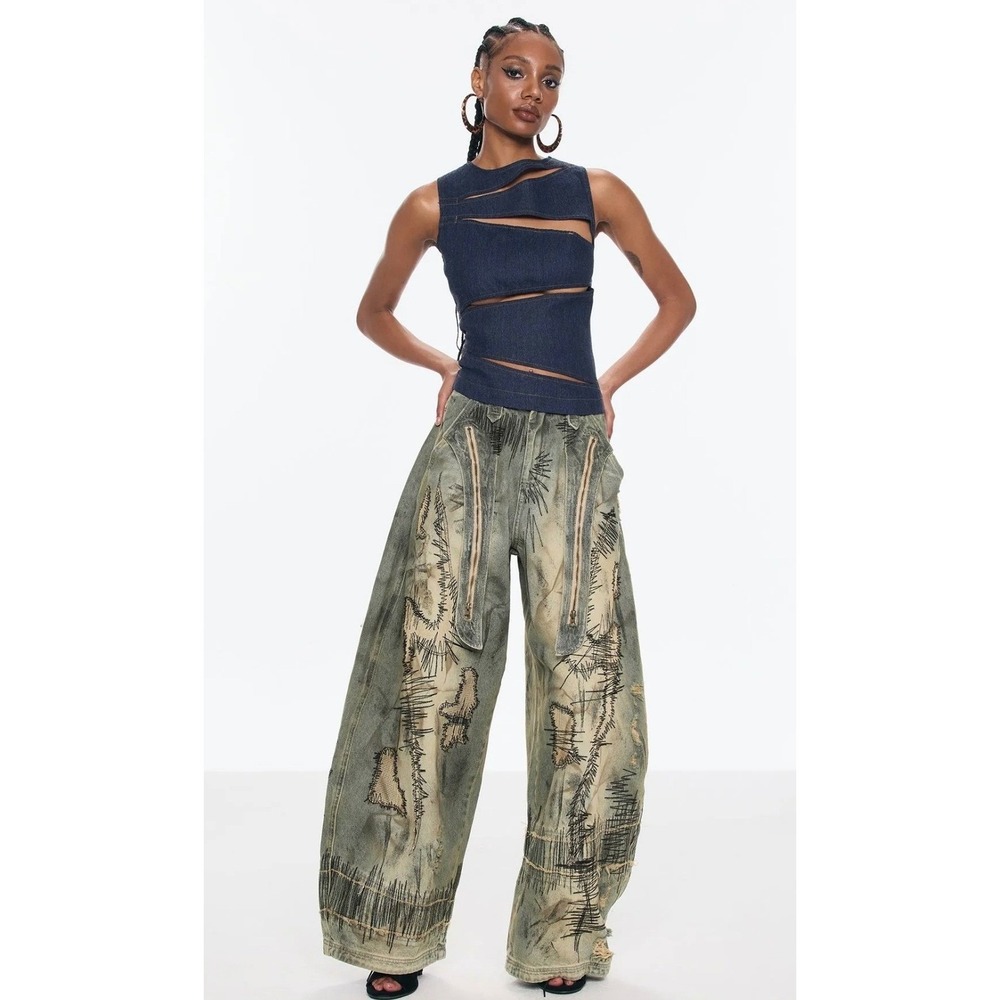 Innovare Denim Bhaltair Baggy Barrel Jeans Distressed Blue Embroidered Size 30